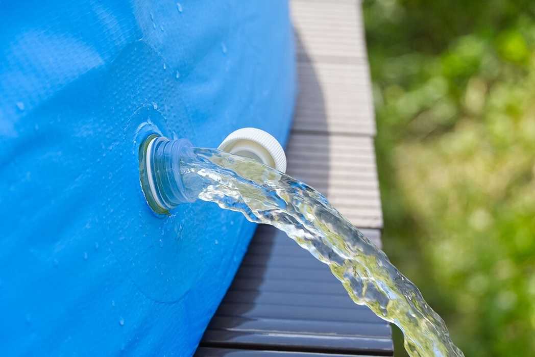 Comment drainer une piscine hors sol en 7 étapes faciles